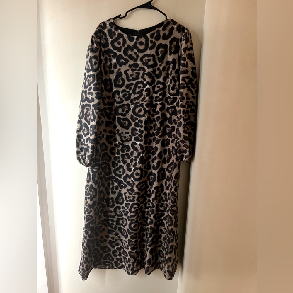 Cheetah print lightweight dress